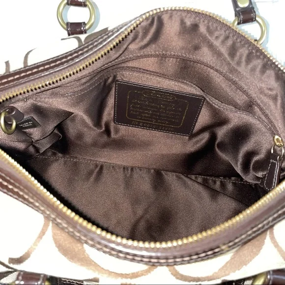 Coach shoulder bag purse - Picture 4 of 4